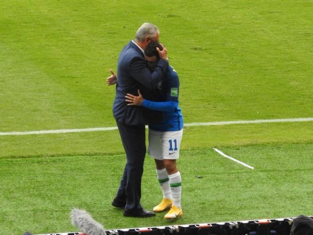 1643329544490021088.jpg FKI6a_HWYAAX8bZ.jpg